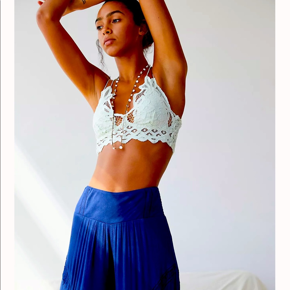 NWT Free People One Adela Bralette Sm
